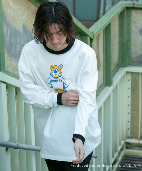 SENSE OF PLACE by URBAN RESEARCH（センスオブプレイスバイアーバンリサーチ）の「『別注』『ユニセックス』UCLA×SENSEOFPLACE　カレッジリンガーロングTシャツ（Tシャツ/カットソー・メンズ・ホワイト/グリーン・MEDIUM/LARGE）」の4枚目の写真