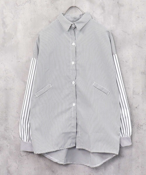 SHISKY(シスキー)の「ストライプ柄BIGシルエットシャツ(シャツ/ブラウス・レディース・ブラック/ブルー・M/XL)」の2枚目の写真