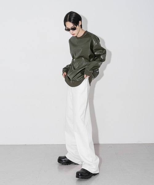 FOLLOWIN(フォロウィン)の「【UNISEX】グロッシートレーナーTシャツ(Tシャツ/カットソー・レディース・アイボリー/カーキ/ブラック・FREE)」の19枚目の写真