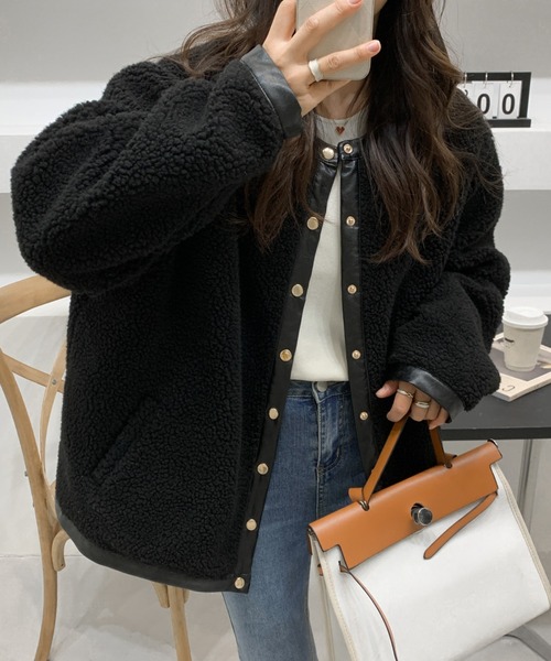 ABITOKYO（アビトーキョー）の「オーバーサイズボリュームボアブルゾン（ブルゾン・レディース・ブラック/ホワイト・FREE）」の6枚目の写真