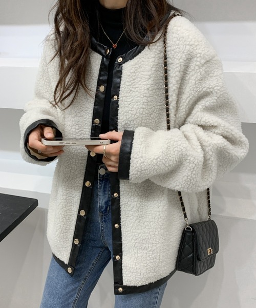 ABITOKYO（アビトーキョー）の「オーバーサイズボリュームボアブルゾン（ブルゾン・レディース・ブラック/ホワイト・FREE）」の20枚目の写真