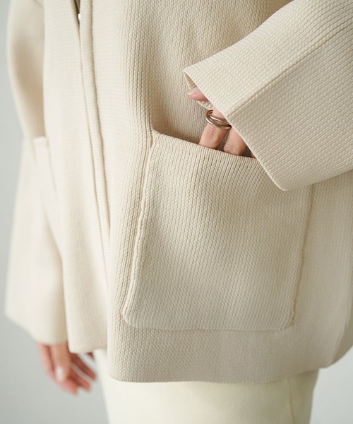 rectangle（レクタングル）の「ランタンスリーブニットブルゾン（カーディガン/ボレロ・レディース・ブラック/アイボリー/グレー・FREE）」の9枚目の写真