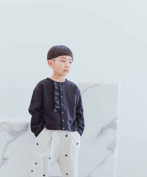 LOWRYS FARM（ローリーズファーム）の「２ＷＡＹカットカーデ　188775（カーディガン/ボレロ・キッズ・ブラック/オフホワイト・110cm/120cm/130cm/140cm/150cm）」の14枚目の写真