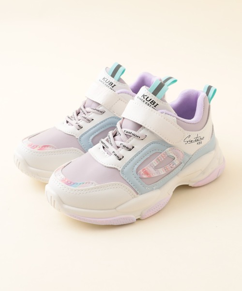 URBAN CHERRY（アーバンチェリー）の「グリッターモチーフデザインスニーカー（スニーカー・キッズ・ピンク/パープル/ホワイト・18.0cm/19.5cm/21.5cm/16.5cm/20.5cm/22.0cm/20.0cm/17.5cm/17.0cm/18.5cm/21.0cm/19.0cm）」の2枚目の写真