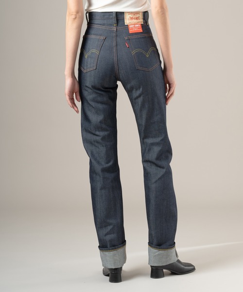 Levi's(リーバイス)の「リーバイス/Levi's LEVI'S(R) VINTAGE CLOTHING 1950'S 701 ジーンズ ORGANIC リジッド(デニムパンツ・レディース・ダークインディゴブルー・24inch/25inch/W30 L34/W29 L34/26inch/27inch/W28 L34/23inch)」の15枚目の写真