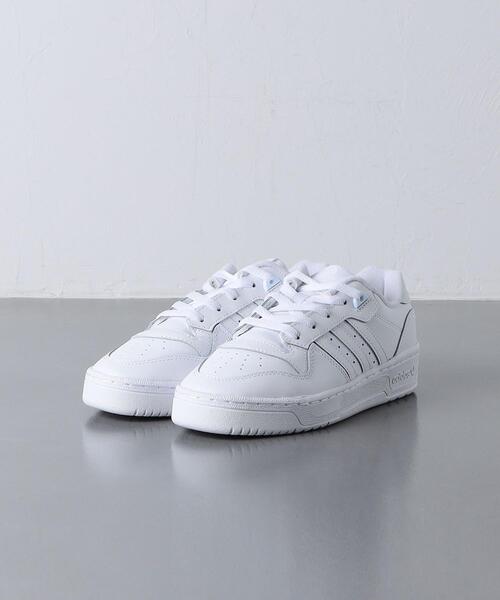 adidas(アディダス)の「<adidas>RIVALRY LOW スニーカー(スニーカー・レディース・ホワイト・22cm/22.5cm/25cm/23cm/24.5cm/23.5cm/24cm)」の2枚目の写真