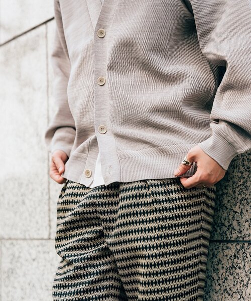 EDIFICE（エディフィス）の「スポンディッシュ リラックス メランジニット カーディガン（カーディガン/ボレロ・メンズ・ブルー系その他/イエロー系その他/ベージュ系その他・LARGE/SMALL/MEDIUM）」の14枚目の写真