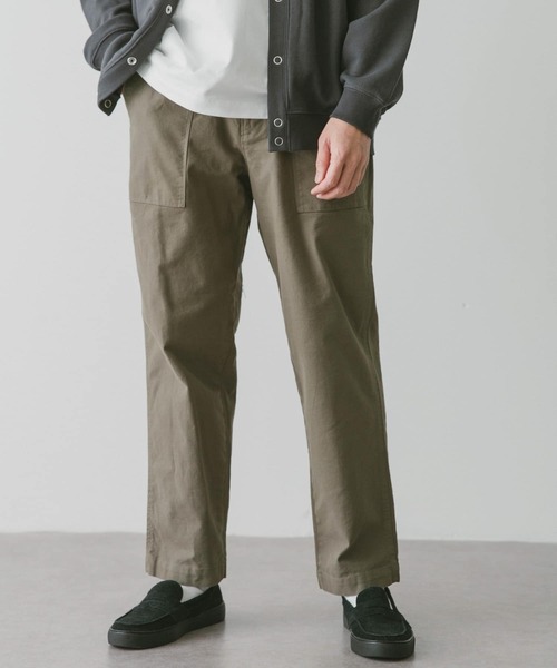 URBAN RESEARCH DOORS（アーバンリサーチドアーズ）の「ダックテーパードベイカーパンツ（その他パンツ・メンズ・オリーブ/チャコールグレー/オフホワイト・MEDIUM/LARGE）」の13枚目の写真