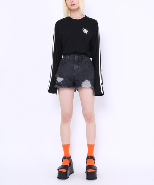 PUNYUS（プニュズ）の「サイドラインレコードロンＴ（Tシャツ/カットソー・レディース・ブラック/イエロー/サックスブルー・4/3/1/2）」の8枚目の写真