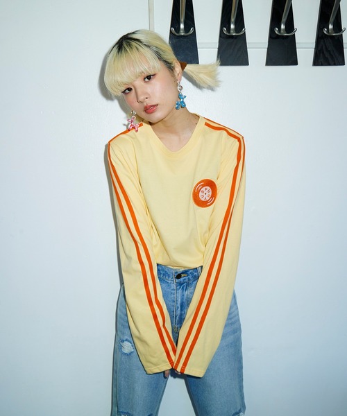 PUNYUS（プニュズ）の「サイドラインレコードロンＴ（Tシャツ/カットソー・レディース・ブラック/イエロー/サックスブルー・4/3/1/2）」の7枚目の写真