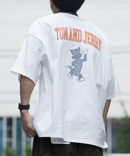Tom&Jerry(トムアンドジェリー)の「【40I】〔Tom & Jerry/トム & ジェリー〕フロント/バックプリント ビックシルエットTシャツ(Tシャツ/カットソー・メンズ・ホワイト/チャコールグレー/ベージュ/ネイビー/グリーン/ホワイト系その他/グレー系その他/ベージュ系その他/グリーン系その他/ホワイト系その他2/ホワイト系その他3/グレー系その他2/グレー系その他3/ベージュ系その他2/ベージュ系その他3/ネイビー系1・X-LARGE/LARGE/MEDIUM)」の3枚目の写真