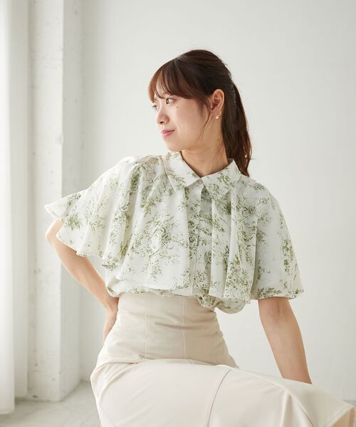 MAJESTIC LEGON（マジェスティックレゴン）の「アソート肩あきケープブラウス（シャツ/ブラウス・レディース・アイボリー/ホワイト系その他2/ライトグレー/グリーン系その他/ブラック・MEDIUM）」の20枚目の写真