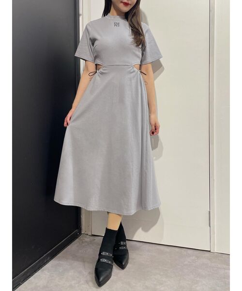 EATME（イートミー）の「ウエストオープンTワンピース（ワンピース・レディース・ブラック/ブルー・FREE）」の14枚目の写真