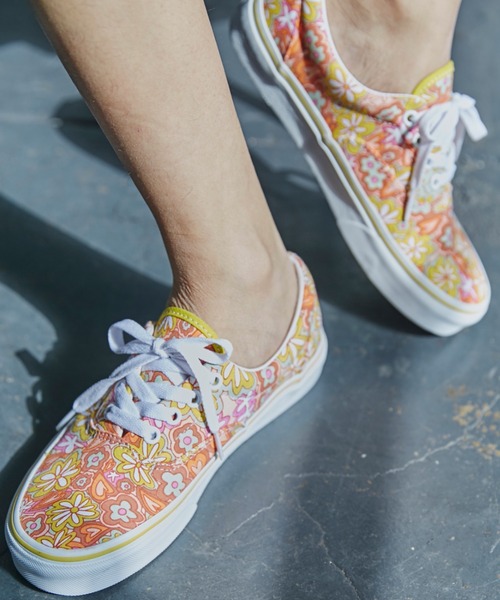 VANS(バンズ)の「(VANS)<ROSE BUD限定>レトロフラワーオーセンティック(スニーカー・レディース・イエロー・6/5/7)」の1枚目の写真