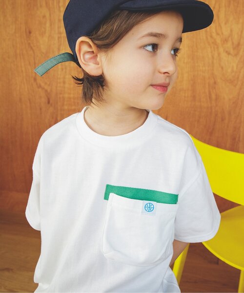 BREEZE（ブリーズ）の「デザインポケットTシャツ（Tシャツ/カットソー・キッズ・ブルー/オフホワイト/カーキ/ブラック・90/100/110/120/130/140/150）」の2枚目の写真