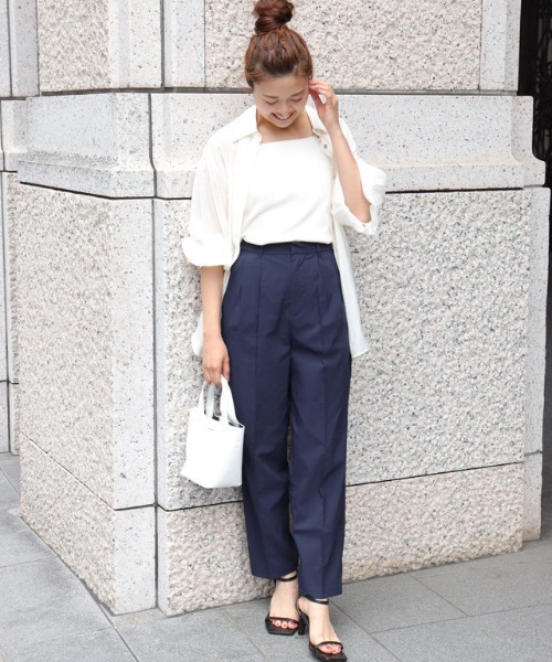 Pierrot(ピエロ)の「接触冷感イージータックテーパードパンツ(その他パンツ・レディース・ブラック/グレイッシュベージュ/グリーン/グレー/ネイビー・TM/PM/L/S/M)」の20枚目の写真