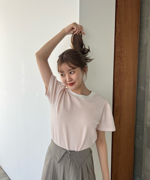 Amiur(エミレ)の「stripe tuck sleeve smooth T(Tシャツ/カットソー・レディース・ブルー/ピンク/ブラック・FREE)」の13枚目の写真