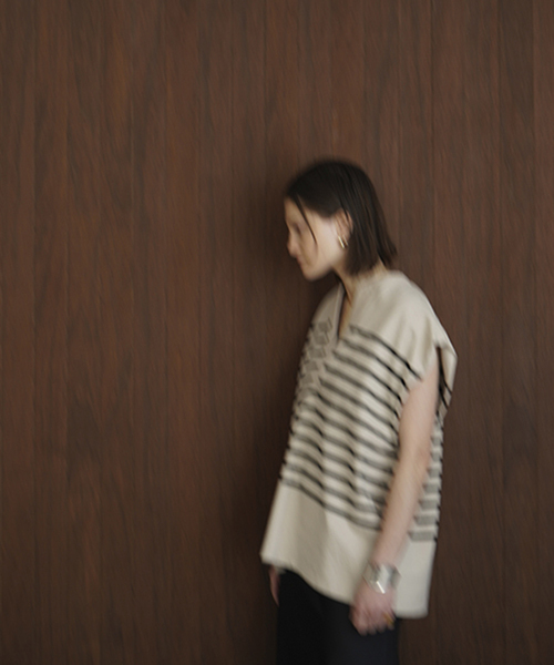 CLANE(クラネ)の「【CLANE/クラネ】WIDE HENLEY N/S BORDER TOPS:トップス(Tシャツ/カットソー・レディース・ホワイト/ベージュ/ネイビー・SMALL)」の2枚目の写真