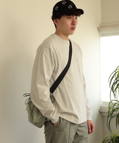 SENSE OF PLACE by URBAN RESEARCH(センスオブプレイスバイアーバンリサーチ)の「『ユニセックス』フラワーシシュウツイルキャップ(キャップ・メンズ・ブラック/ネイビー・ONE)」の4枚目の写真