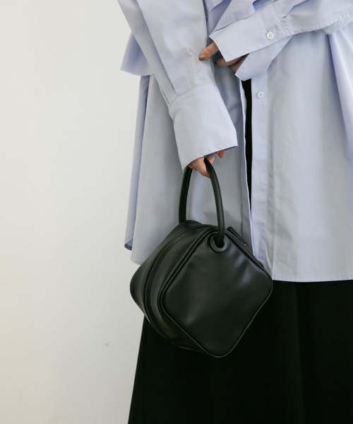 KBF（ケイビーエフ）の「サイコロミニBAG（ハンドバッグ・レディース・ブラック/ミント・ONE）」の5枚目の写真