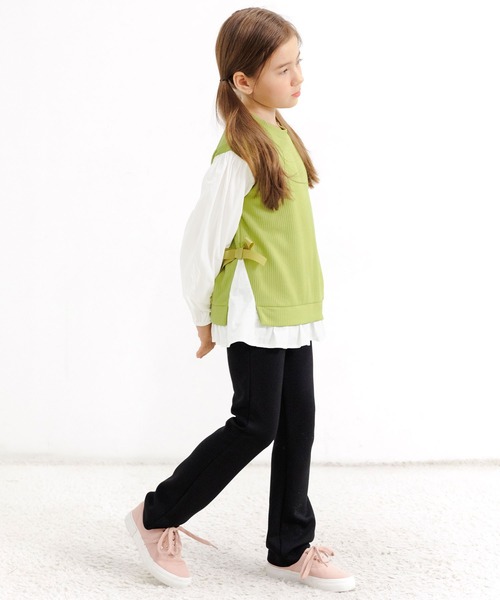 Bee des Bee（ビーデスビー）の「ベスト重ね着風 長袖シャツトップス（シャツ/ブラウス・キッズ・マスタード/ブラック×グレー/ラベンダー/チャコール/ブラック×ホワイト/ベージュ/ピンク系/グレー/モカ/アイボリー/ライトグリーン/ブラック系/パープル/ライトグレー・110cm/100cm/140cm/120cm/130cm/150cm）」の18枚目の写真