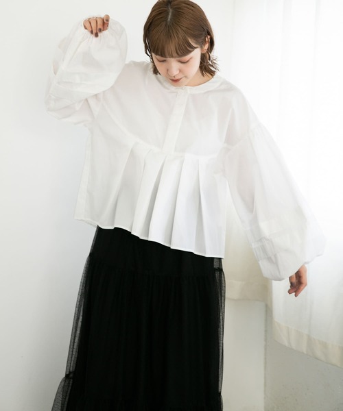 KBF（ケイビーエフ）の「ボリューミーブラウス（シャツ/ブラウス・レディース・オフホワイト/カーキ/ブラック・ONE）」の15枚目の写真