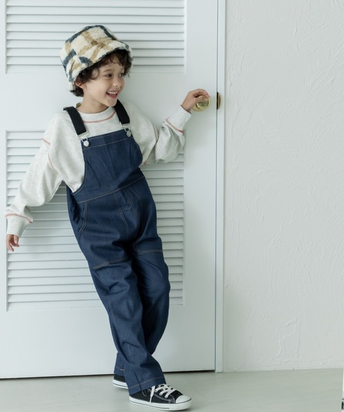 pairmanon（ペアマノン）の「ライトデニム 配色ステッチ サロペット（サロペット/オーバーオール・キッズ・インディゴブルー/ブルー/ライトブルー・110/120/130/140/100/90/150）」の3枚目の写真