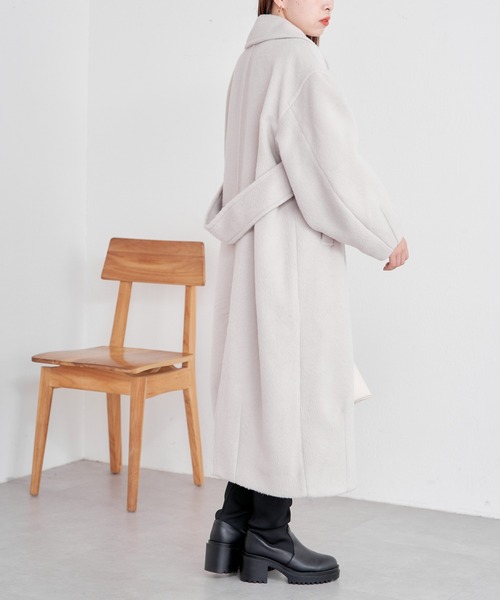 Chico(チコ)の「【2サイズ展開】ダブルシャギーロングコート(チェスターコート・レディース・ブラック/グレイッシュベージュ/アイボリー/グレー・0/1)」の9枚目の写真