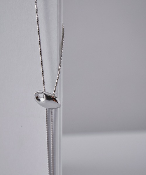 JUNRED（ジュンレッド）の「ital. from JUNRed / one point loop tie（ネックレス・メンズ・シルバー・FREE）」の8枚目の写真