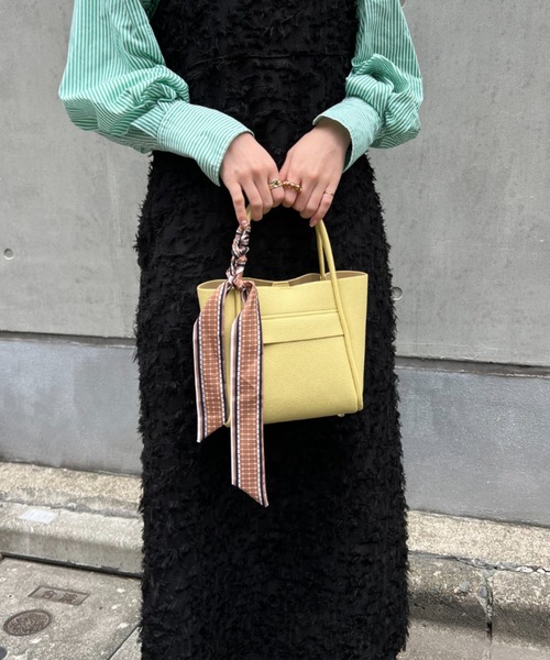 ORiental TRaffic（オリエンタルトラフィック）の「スカーフ 付き ハンドバッグ BA-209（ハンドバッグ・レディース・ブラック/ベージュ/アイボリー/イエロー/グリーン・ﾌﾘ-）」の5枚目の写真