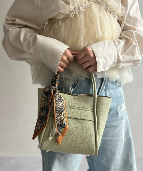 ORiental TRaffic（オリエンタルトラフィック）の「スカーフ 付き ハンドバッグ BA-209（ハンドバッグ・レディース・ブラック/ベージュ/アイボリー/イエロー/グリーン・ﾌﾘ-）」の4枚目の写真