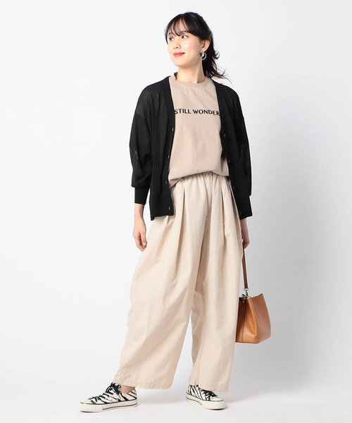 Grand PARK(グランドパーク)の「タックイージーフレアパンツ(その他パンツ・レディース・ネイビー/ライトグリーン/ナチュラル・FREE)」の4枚目の写真