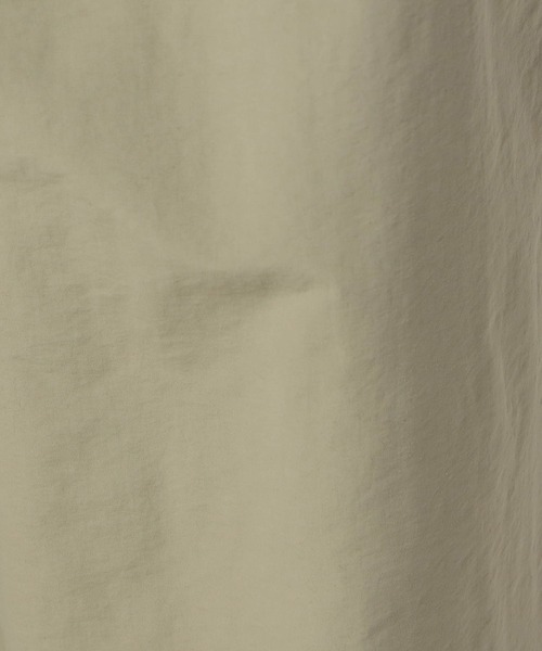 Grand PARK(グランドパーク)の「タックイージーフレアパンツ(その他パンツ・レディース・ネイビー/ライトグリーン/ナチュラル・FREE)」の16枚目の写真