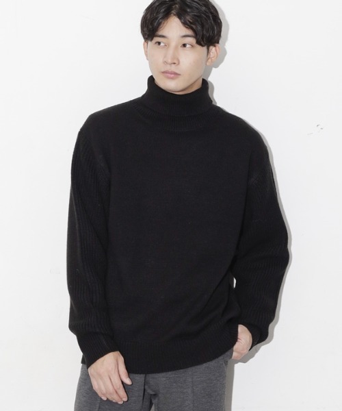 NANO universe（ナノユニバース）の「コンビゲージタートルニット（ニット/セーター・メンズ・グレー/オフホワイト/ブラック・L/M/S）」の2枚目の写真