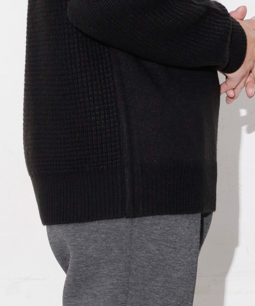 NANO universe（ナノユニバース）の「コンビゲージタートルニット（ニット/セーター・メンズ・グレー/オフホワイト/ブラック・L/M/S）」の14枚目の写真
