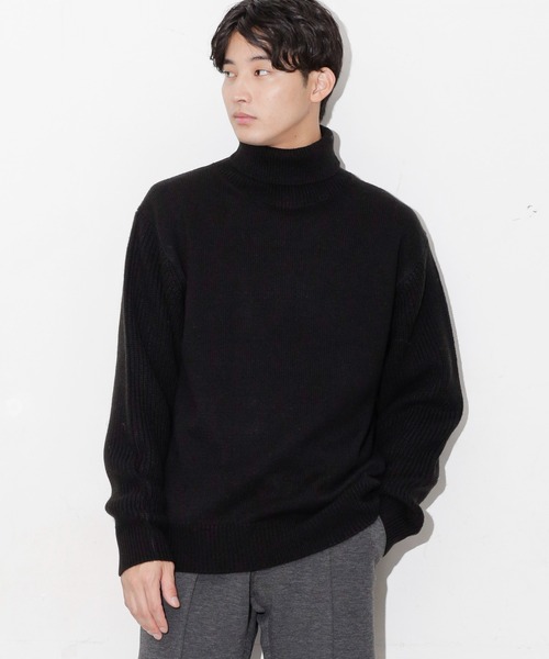 NANO universe（ナノユニバース）の「コンビゲージタートルニット（ニット/セーター・メンズ・グレー/オフホワイト/ブラック・L/M/S）」の4枚目の写真