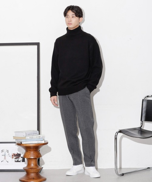 NANO universe（ナノユニバース）の「コンビゲージタートルニット（ニット/セーター・メンズ・グレー/オフホワイト/ブラック・L/M/S）」の8枚目の写真