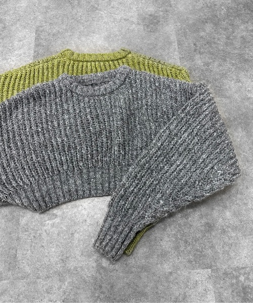 LVEU.（ラブユ.）の「【LVEU.】ローゲージクロップドニットトップス / トップス ニット クロップド ショート グランジ 長袖 ボリューム レイヤード ドロップショルダー ブラック グレー ブルー グリーン（ニット/セーター・レディース・グレー/グリーン/ブラック/ブルー・FREE）」の7枚目の写真