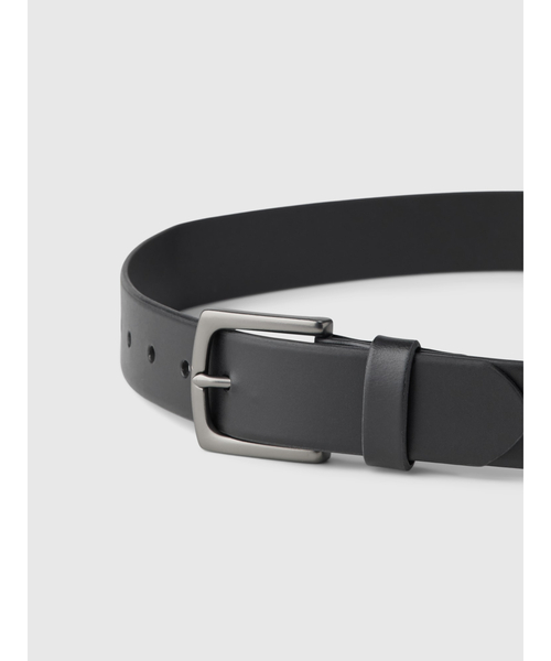 GAP（ギャップ）の「クラシックトラウザーベルト（ベルト・メンズ・ブラック/ブラウン・30W/32W/34W/36W/38W）」の4枚目の写真