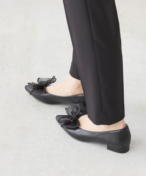 menue（メヌエ）の「チュールリボン ポインテッドトゥ パンプス（パンプス・レディース・ブラック/シルバー・24.0cm/23.5cm/23.0cm/22.5cm/22.0cm/21.5cm/26.0cm/25.5cm/25.0cm/24.5cm）」の13枚目の写真