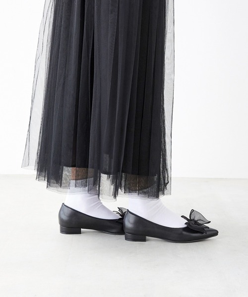 menue（メヌエ）の「チュールリボン ポインテッドトゥ パンプス（パンプス・レディース・ブラック/シルバー・24.0cm/23.5cm/23.0cm/22.5cm/22.0cm/21.5cm/26.0cm/25.5cm/25.0cm/24.5cm）」の8枚目の写真