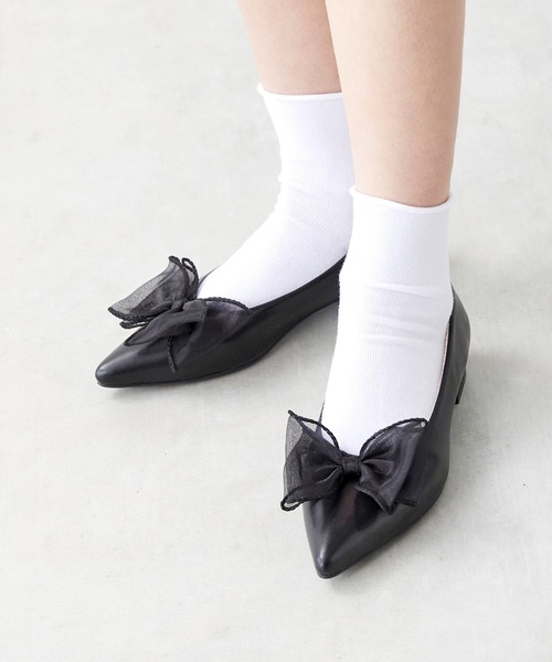 menue（メヌエ）の「チュールリボン ポインテッドトゥ パンプス（パンプス・レディース・ブラック/シルバー・24.0cm/23.5cm/23.0cm/22.5cm/22.0cm/21.5cm/26.0cm/25.5cm/25.0cm/24.5cm）」の4枚目の写真