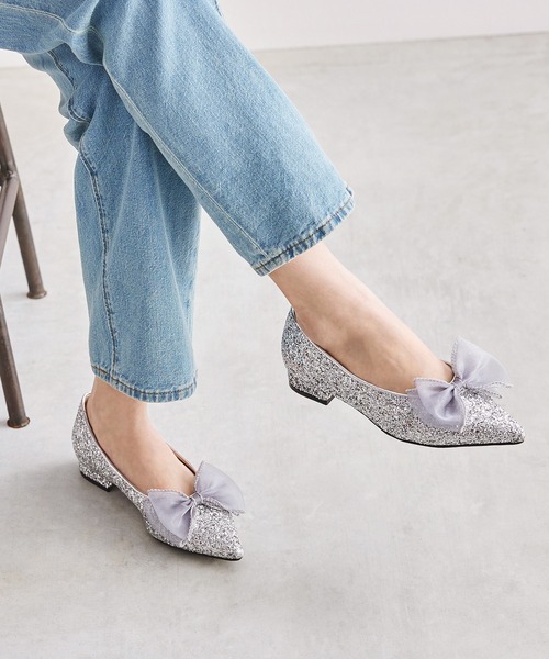 menue（メヌエ）の「チュールリボン ポインテッドトゥ パンプス（パンプス・レディース・ブラック/シルバー・24.0cm/23.5cm/23.0cm/22.5cm/22.0cm/21.5cm/26.0cm/25.5cm/25.0cm/24.5cm）」の22枚目の写真