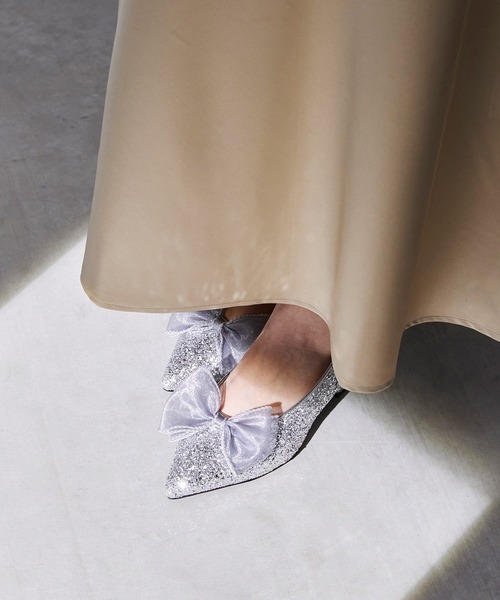 menue（メヌエ）の「チュールリボン ポインテッドトゥ パンプス（パンプス・レディース・ブラック/シルバー・24.0cm/23.5cm/23.0cm/22.5cm/22.0cm/21.5cm/26.0cm/25.5cm/25.0cm/24.5cm）」の19枚目の写真