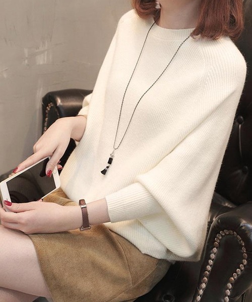 Primazel(プリマゼル)の「ドルマンスリーブニットプルオーバー(ニット/セーター・レディース・ホワイト/ブラック・M)」の2枚目の写真