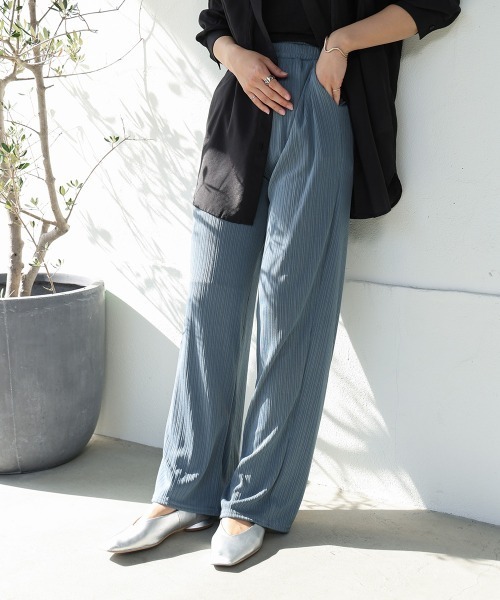 Bou Jeloud（ブージュルード）の「プリーツパンツ（その他パンツ・レディース・ベージュ/ブラック/ブルー/チャコールグレー・FREE）」の4枚目の写真