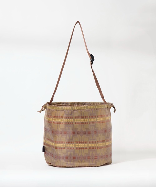 PENDLETON(ペンドルトン)の「PENDLETON ペンドルトン HARDING CAMPERS CIRCLE UTILITY BAG Design produced by YURIE ハーディング キャンパーズ サークル ユーティリティ バッグ(ショルダーバッグ・レディース・ブラウン/ラベンダー/カーキ・FREE)」の10枚目の写真