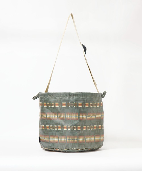 PENDLETON(ペンドルトン)の「PENDLETON ペンドルトン HARDING CAMPERS CIRCLE UTILITY BAG Design produced by YURIE ハーディング キャンパーズ サークル ユーティリティ バッグ(ショルダーバッグ・レディース・ブラウン/ラベンダー/カーキ・FREE)」の13枚目の写真