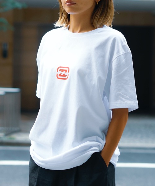 BILLABONG(ビラボン)の「BILLABONG メンズ BRACKET WAVE Tシャツ 【2024年春夏モデル】/ビラボン半袖Tシャツ(Tシャツ/カットソー・メンズ・ホワイト/クリーム/ブラック・MEDIUM/LARGE/X-LARGE)」の2枚目の写真