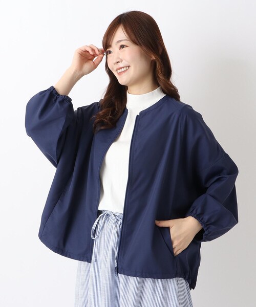 one'sterrace(ワンズテラス)の「裾ドロストブルゾン(ブルゾン・レディース・アイボリー系8/ネイビー系5・02)」の1枚目の写真
